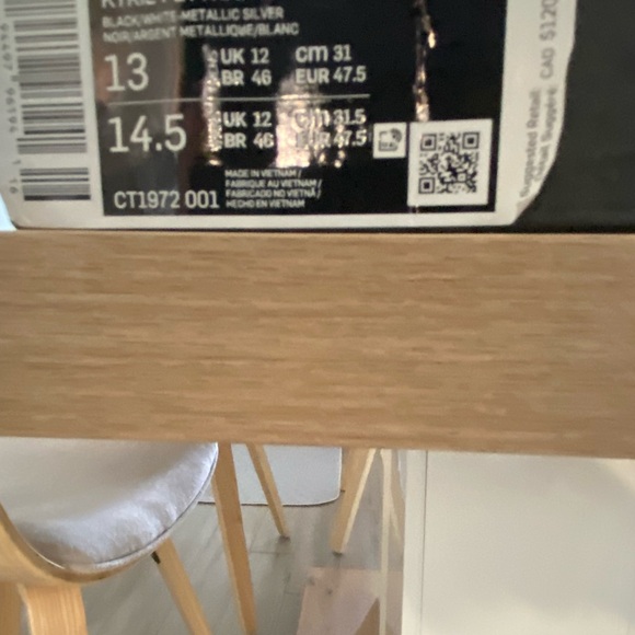 Nike Black Athletic Shoes - Picture 3 of 7